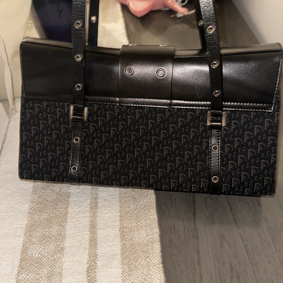 Dior Street Chic Monogram Bag - Picture 7 of 12